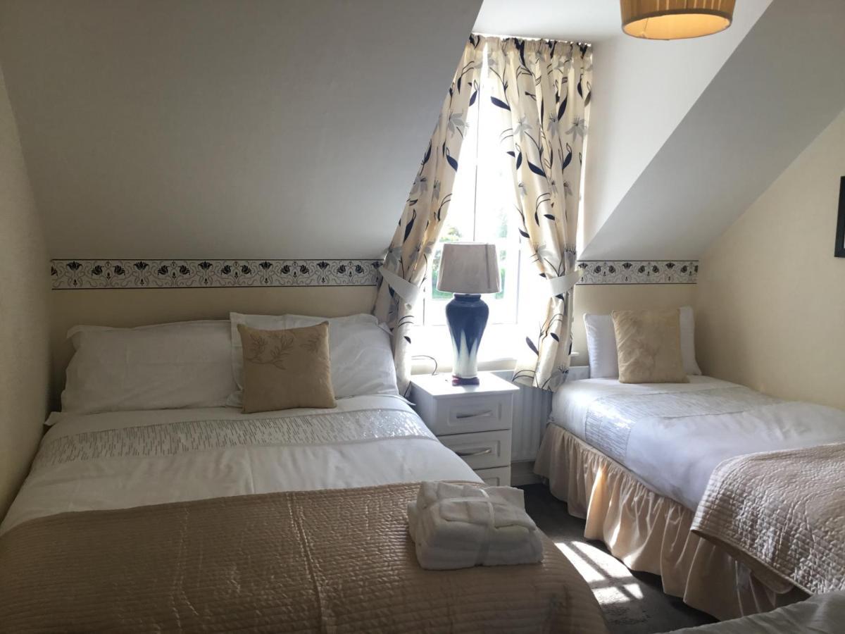 The Old School House B&B Ballinskelligs Eksteriør billede