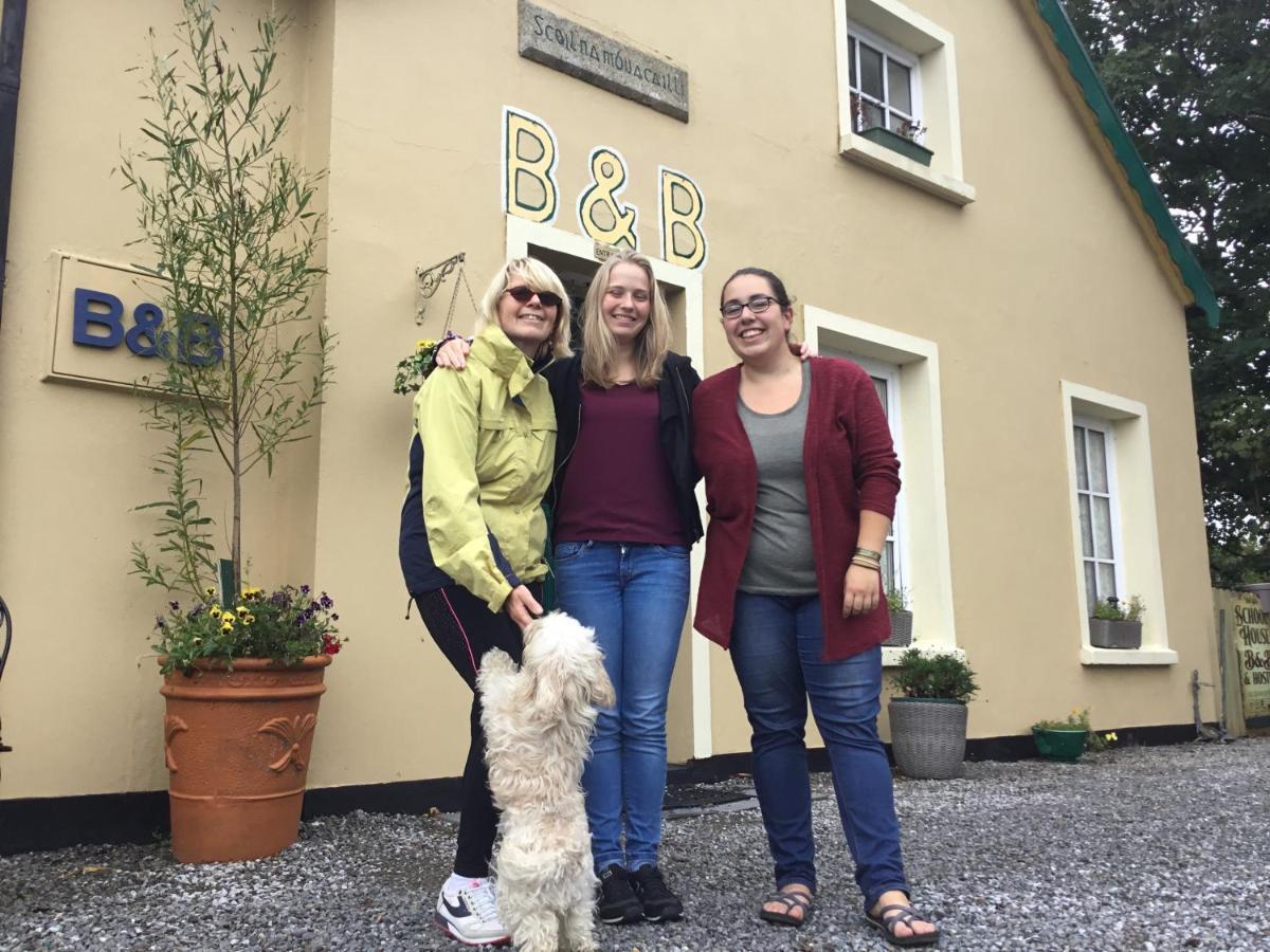 The Old School House B&B Ballinskelligs Eksteriør billede